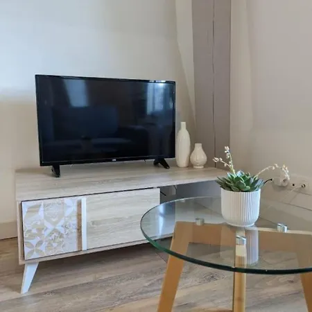Apartman Aux Coeurs Des Remparts *